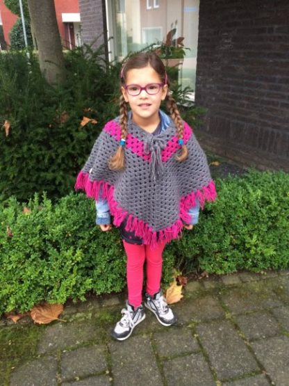 Wat staat de Poncho superleuk...