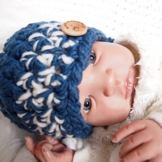 gehaakte-baby-beanie-muts-met-knoop