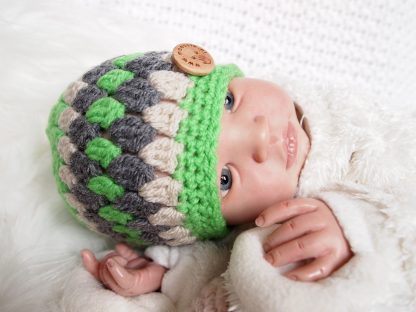 gehaakte-baby-beanie-muts-met-knoop