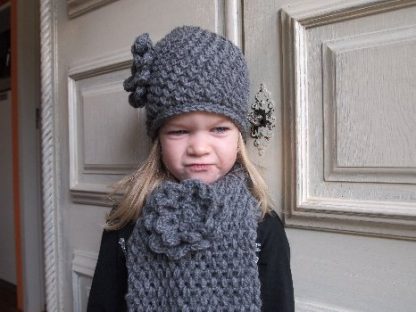 Beanie klotset donkergrijs