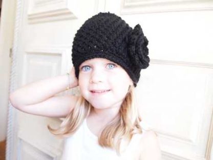 Zwarte beanie muts.