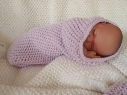 Lila baby Cocoon.