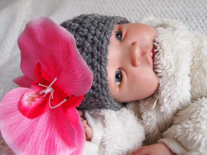 Baby beanie bloemklot.