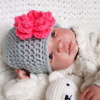 gehaakte-baby-beanie-muts-met-bloem