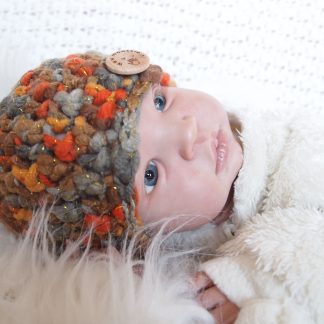 gehaakt-baby-beanie-muts-met-knoop