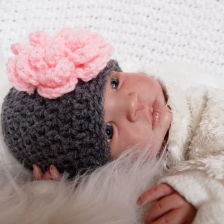 baby-beanie-met-bloem