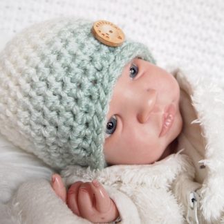 gehaakte-baby-beanie-knoopmuts