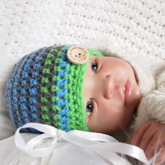 gehaakte-baby-beanieklot-met-knoop