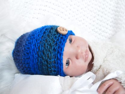 baby-beanie-muts-met-knoop