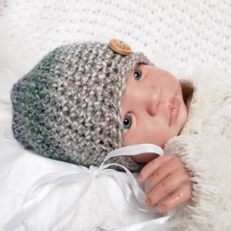 gehaakte-baby-beanie-muts-met-knoop