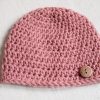 gehaakte-baby-beanie-met-knoop