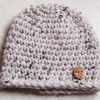 baby-beanie-met-knoop