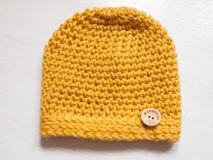 okergeel-baby-beanie